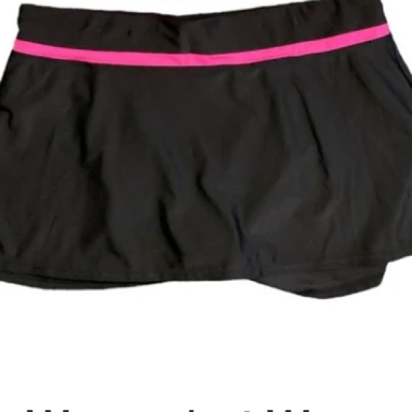 Zeroxposur Top/Skort Women’s Swimwear - Picture 4 of 4